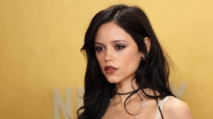 jenna ortega taille